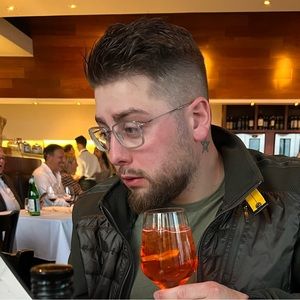 Meet your Posher, Marco